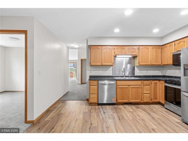 1906 Tuenge Drive, Stillwater, MN 55082