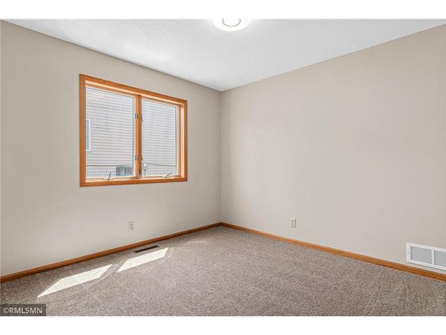 1906 Tuenge Drive, Stillwater, MN 55082