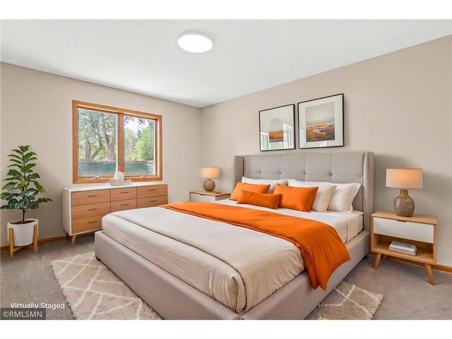 1906 Tuenge Drive, Stillwater, MN 55082