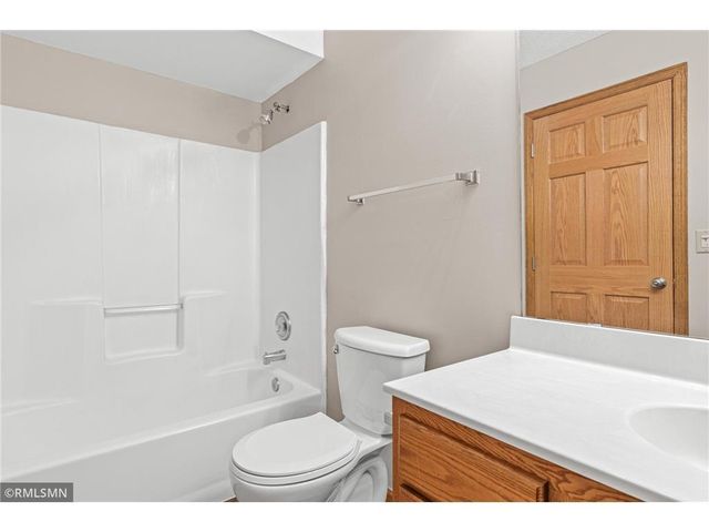 1906 Tuenge Drive, Stillwater, MN 55082