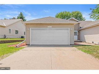 1906 Tuenge Drive, Stillwater, MN 55082