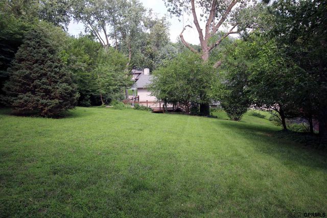 208 Sandi Court, Bellevue, NE 68005