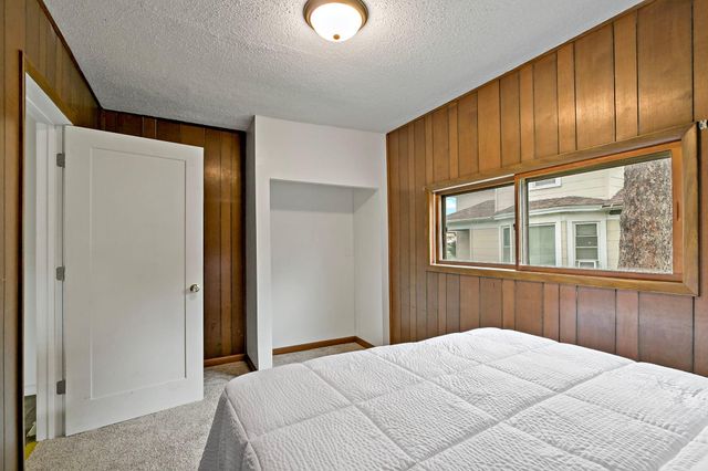 918 Edgerton Street, Saint Paul, MN 55130