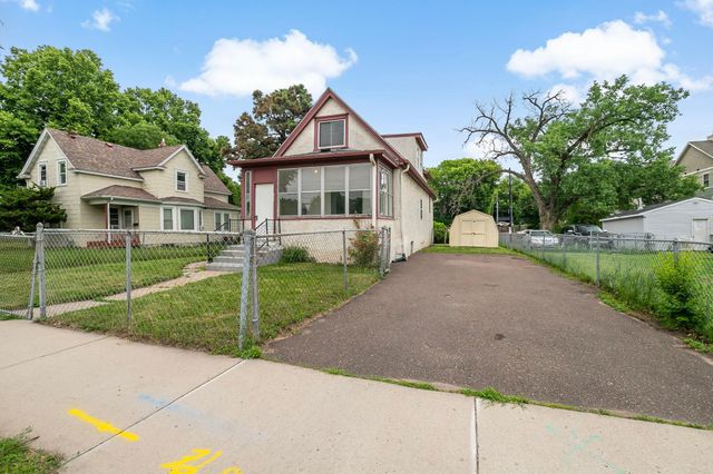 918 Edgerton Street, Saint Paul, MN 55130