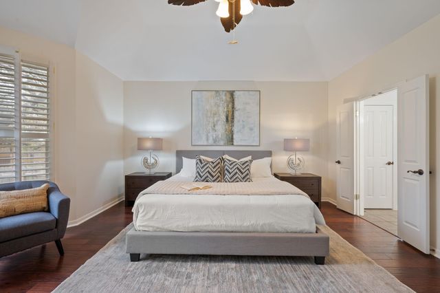 5813 Anselm CT, Austin, TX 78739