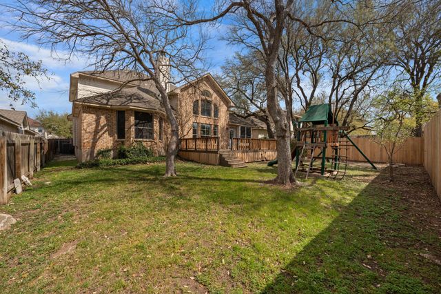 5813 Anselm CT, Austin, TX 78739