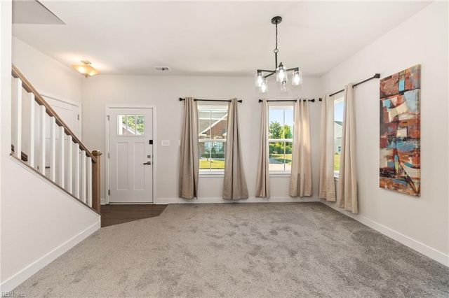118 Spoonbill LOOP, Elizabeth City, NC 27909
