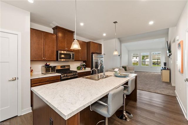 118 Spoonbill LOOP, Elizabeth City, NC 27909