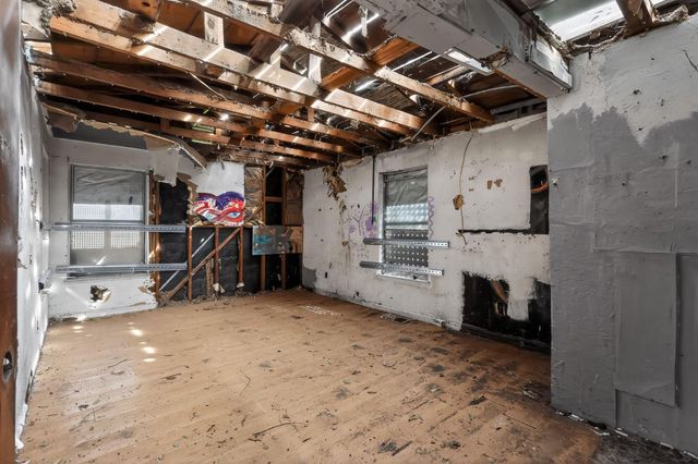 443 Colorado Ave, Modesto, CA 95351