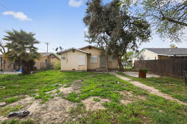 443 Colorado Ave, Modesto, CA 95351