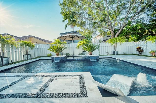 15151 NW 6th Court 15151, Pembroke Pines, FL 33028
