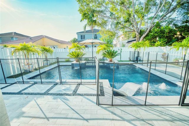 15151 NW 6th Court 15151, Pembroke Pines, FL 33028