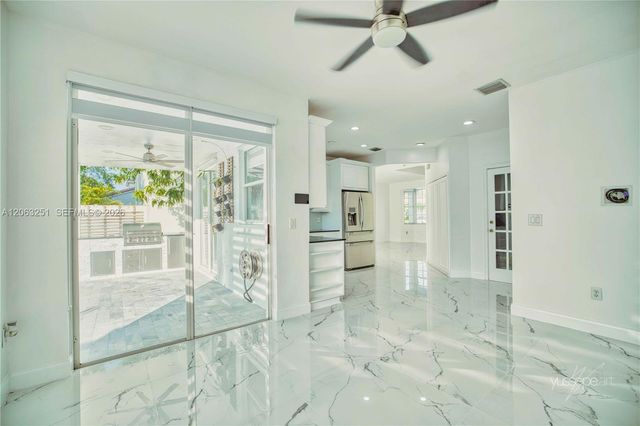15151 NW 6th Court 15151, Pembroke Pines, FL 33028