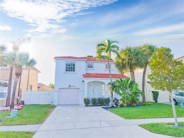 15151 NW 6th Court 15151, Pembroke Pines, FL 33028