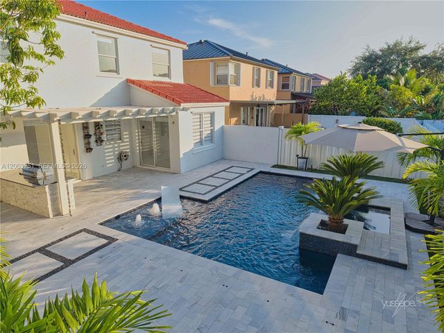 15151 NW 6th Court 15151, Pembroke Pines, FL 33028