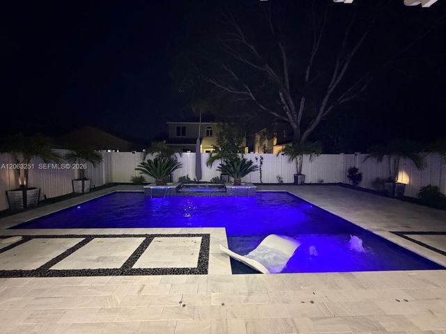 15151 NW 6th Court 15151, Pembroke Pines, FL 33028