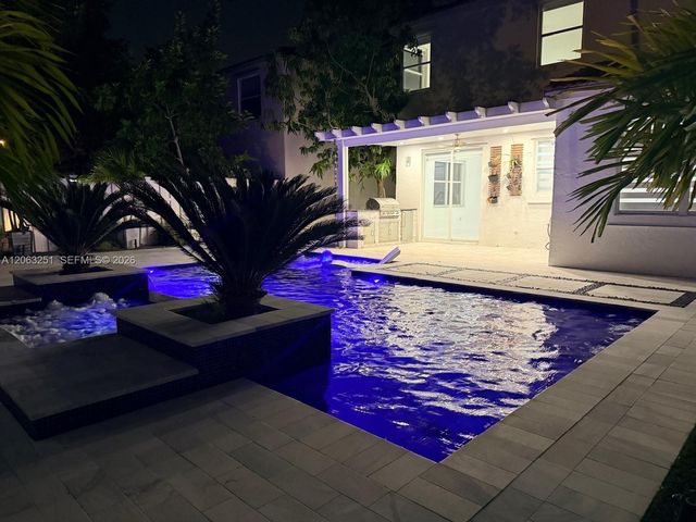 15151 NW 6th Court 15151, Pembroke Pines, FL 33028