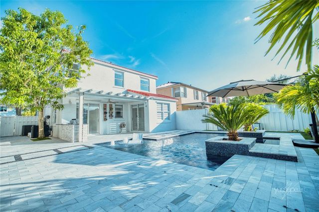 15151 NW 6th Court 15151, Pembroke Pines, FL 33028