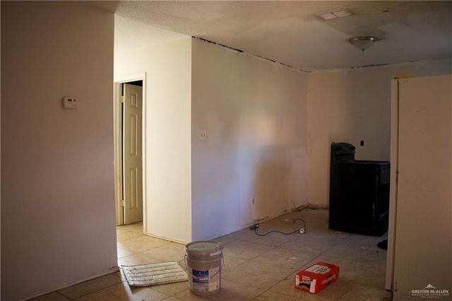 2300 N 32nd Street, Mcallen, TX 78501