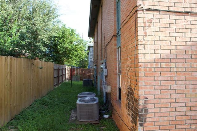 2300 N 32nd Street, Mcallen, TX 78501