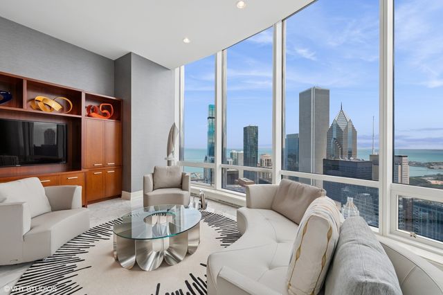 401 N Wabash Avenue 49G, Chicago, IL 60611