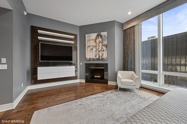401 N Wabash Avenue 49G, Chicago, IL 60611