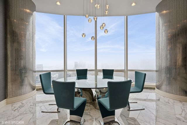 401 N Wabash Avenue 49G, Chicago, IL 60611