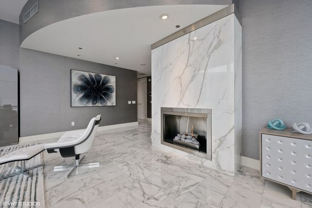 401 N Wabash Avenue 49G, Chicago, IL 60611