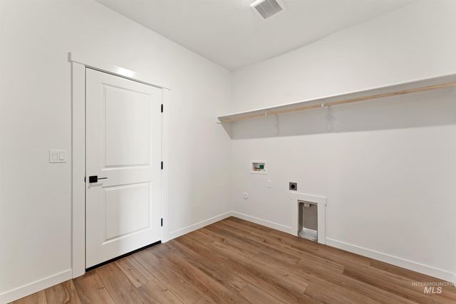 7657 E Bullhead St, Nampa, ID 83687