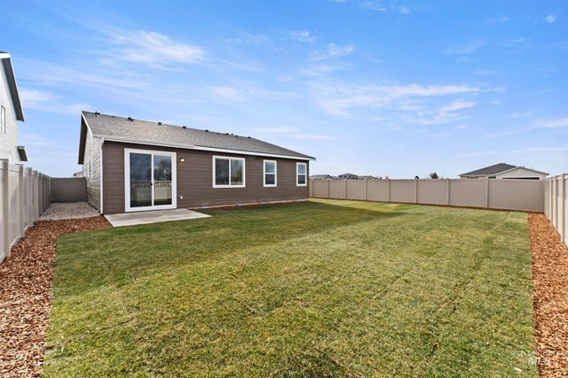 7657 E Bullhead St, Nampa, ID 83687
