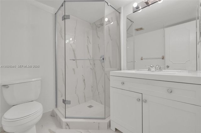 9355 SW 8th St 425, Boca Raton, FL 33428