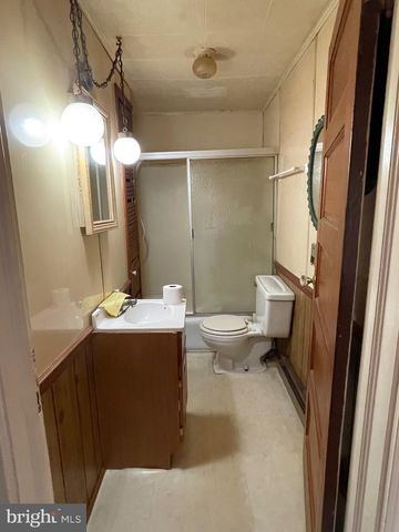 10123 WINCHESTER AVE, Bunker Hill, WV 25413