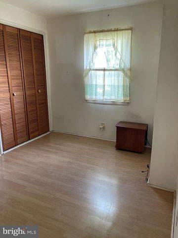 10123 WINCHESTER AVE, Bunker Hill, WV 25413