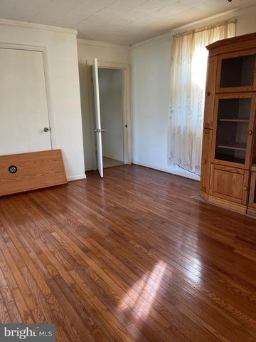 10123 WINCHESTER AVE, Bunker Hill, WV 25413