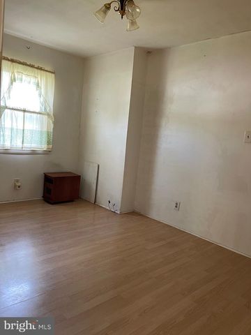 10123 WINCHESTER AVE, Bunker Hill, WV 25413