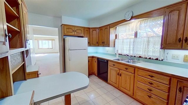 99 Slosson Lane, Geneva City, NY 14456