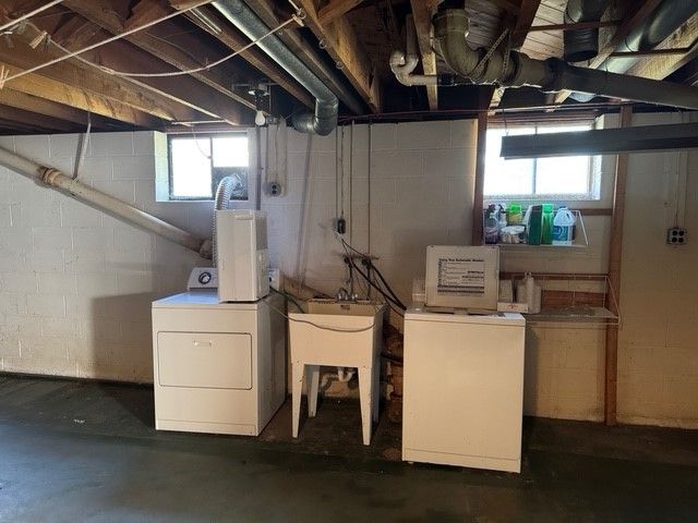 99 Slosson Lane, Geneva City, NY 14456