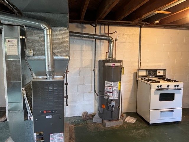 99 Slosson Lane, Geneva City, NY 14456