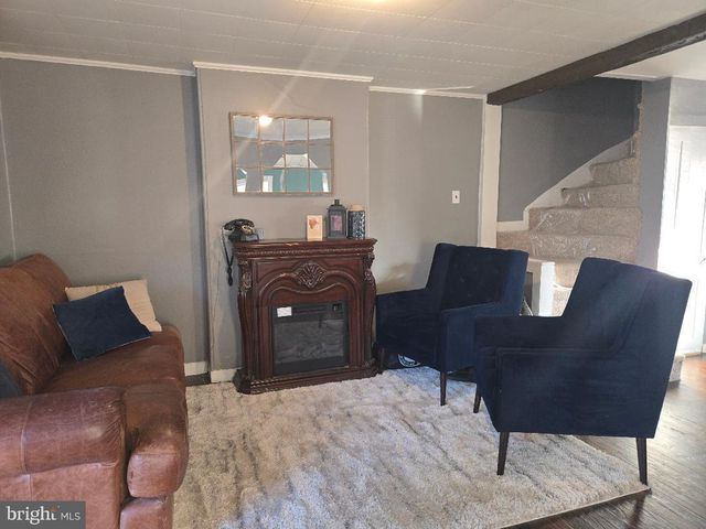 152 MOUNT HOLLY AVE, Mount Holly, NJ 08060