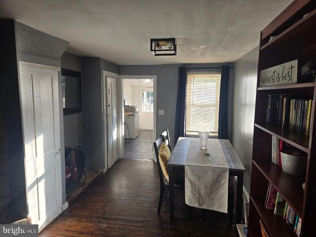 152 MOUNT HOLLY AVE, Mount Holly, NJ 08060