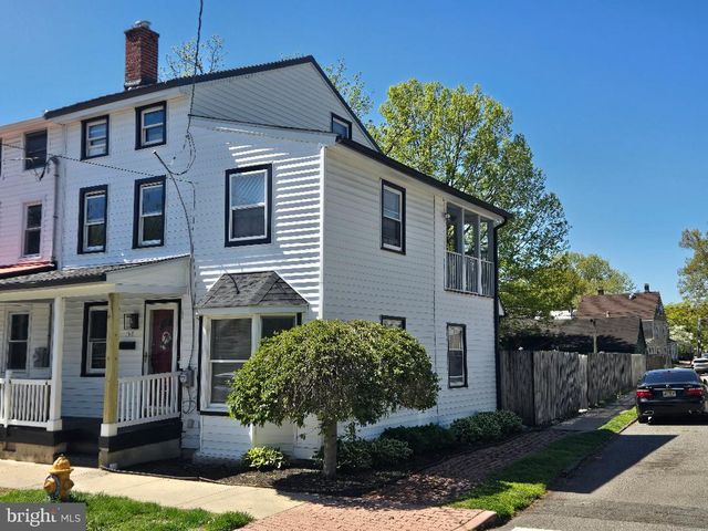 152 MOUNT HOLLY AVE, Mount Holly, NJ 08060