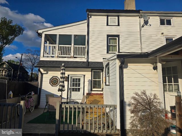 152 MOUNT HOLLY AVE, Mount Holly, NJ 08060