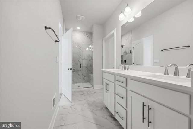 115 TRELLIS VIEW LN, Winchester, VA 22602