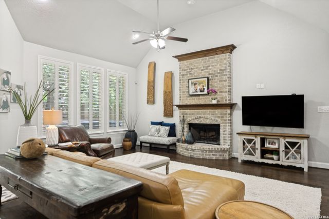 29026 Porch Swing, Boerne, TX 78006
