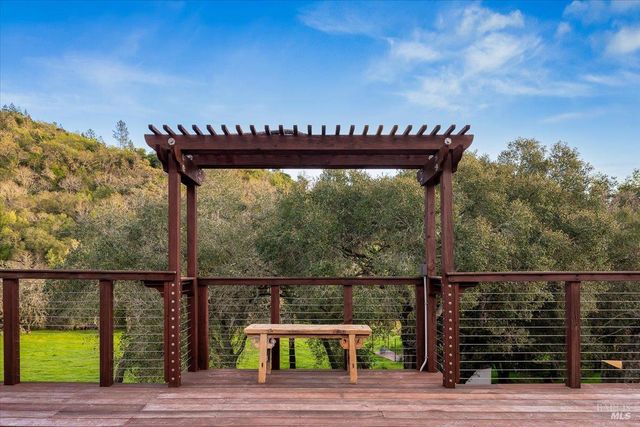 1000 Siesta Way, Sonoma, CA 95476