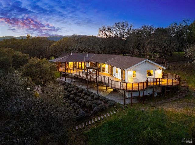 1000 Siesta Way, Sonoma, CA 95476