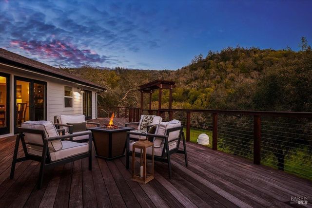 1000 Siesta Way, Sonoma, CA 95476