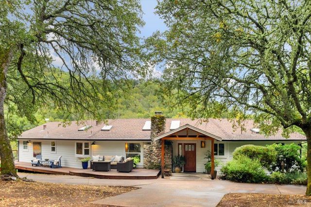 1000 Siesta Way, Sonoma, CA 95476