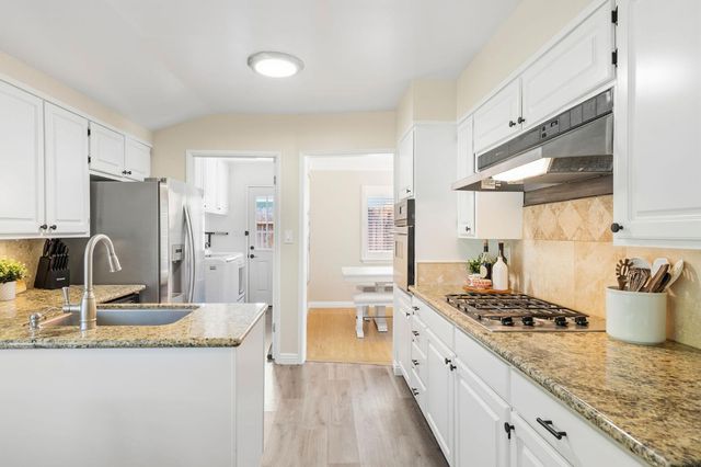 4704 Bowerwood Dr, Carmichael, CA 95608