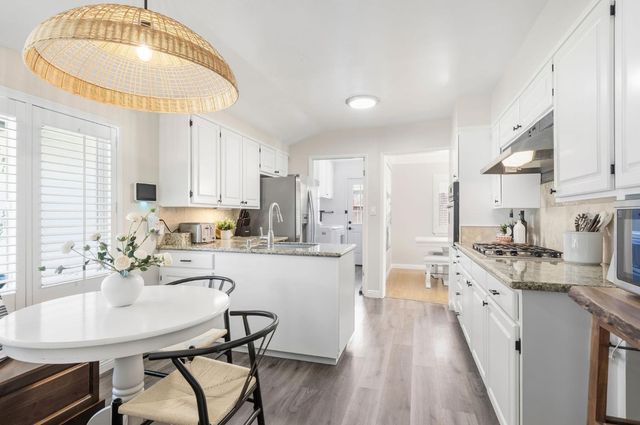 4704 Bowerwood Dr, Carmichael, CA 95608